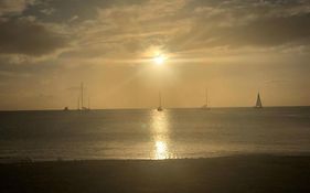 Harbour Breeze Villa